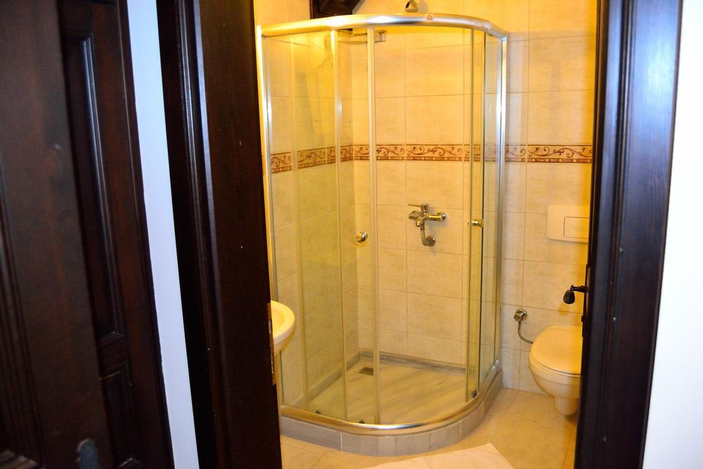 Hotel Alp Guesthouse Istanbul Ngoại thất bức ảnh